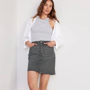 Old Navy Higher High-Waisted OG Straight Button-Fly Mini Jean Skirt